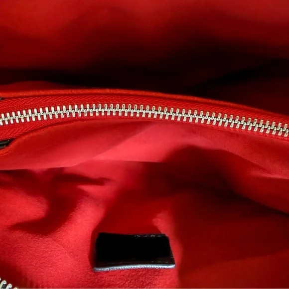 Elegant Black Bag - Picture 6 of 7